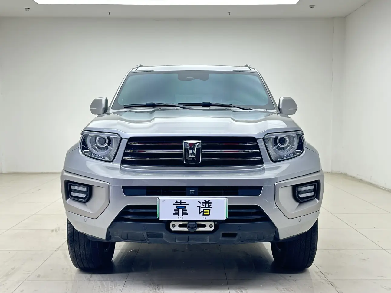 Tank 700 Hi4-T  из Китая