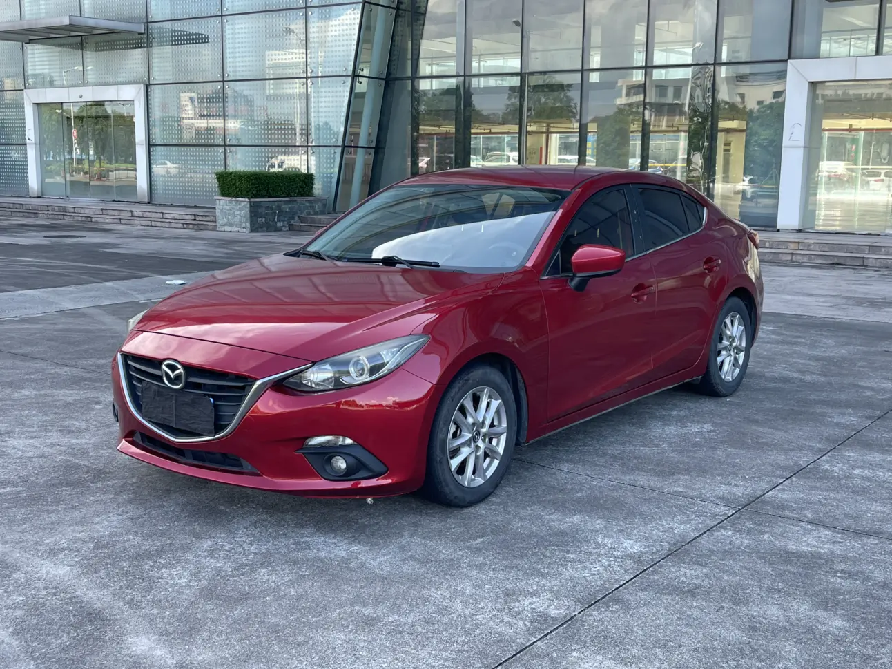 Mazda Axela (Mazda3)  из Китая