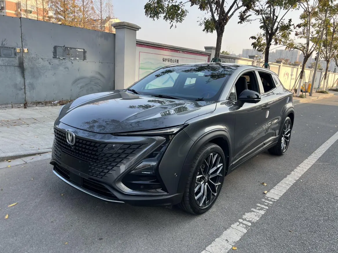 Changan UNI-T  из Китая