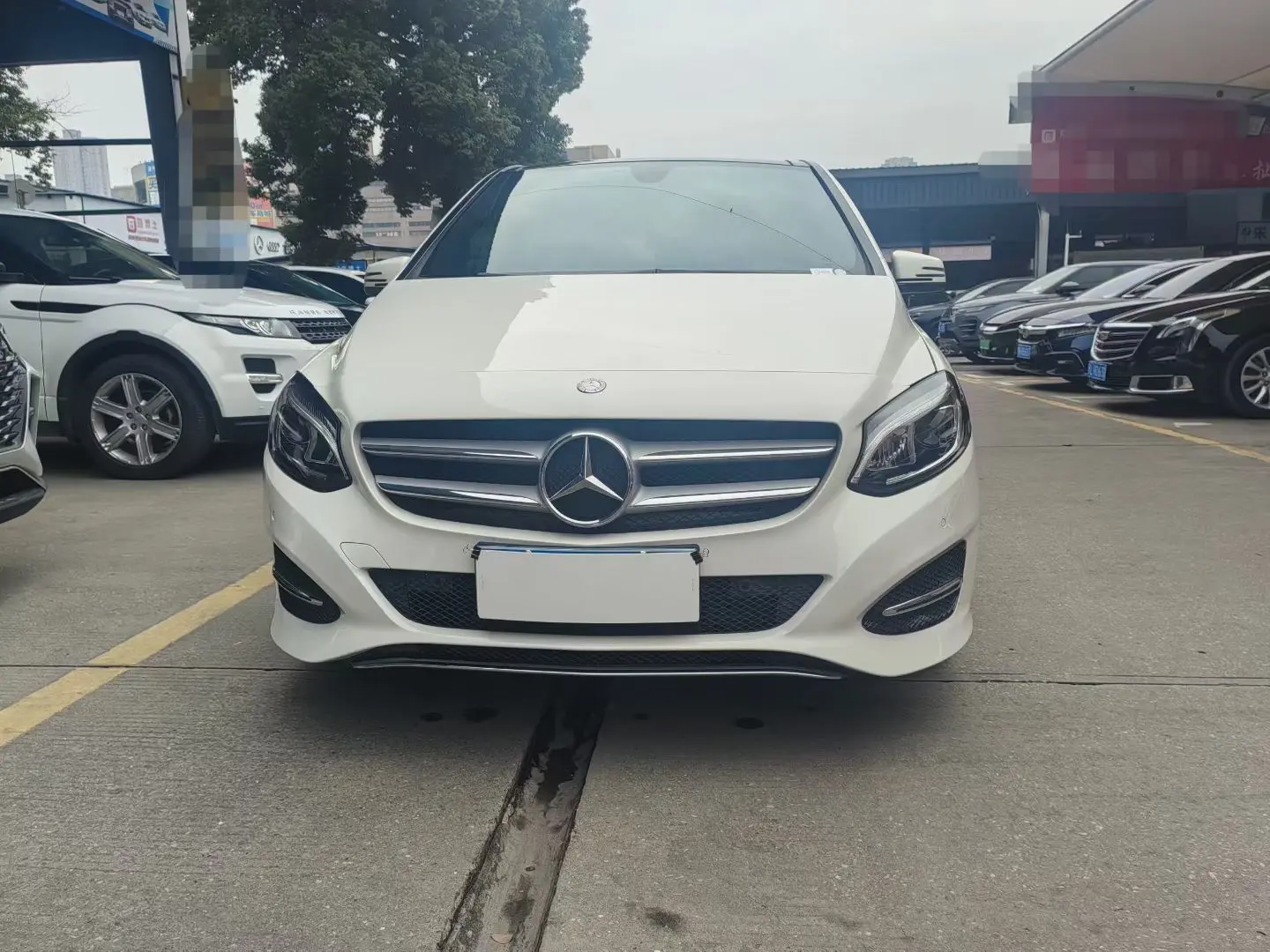 Mercedes-Benz Mercedes Benz B Class  из Китая