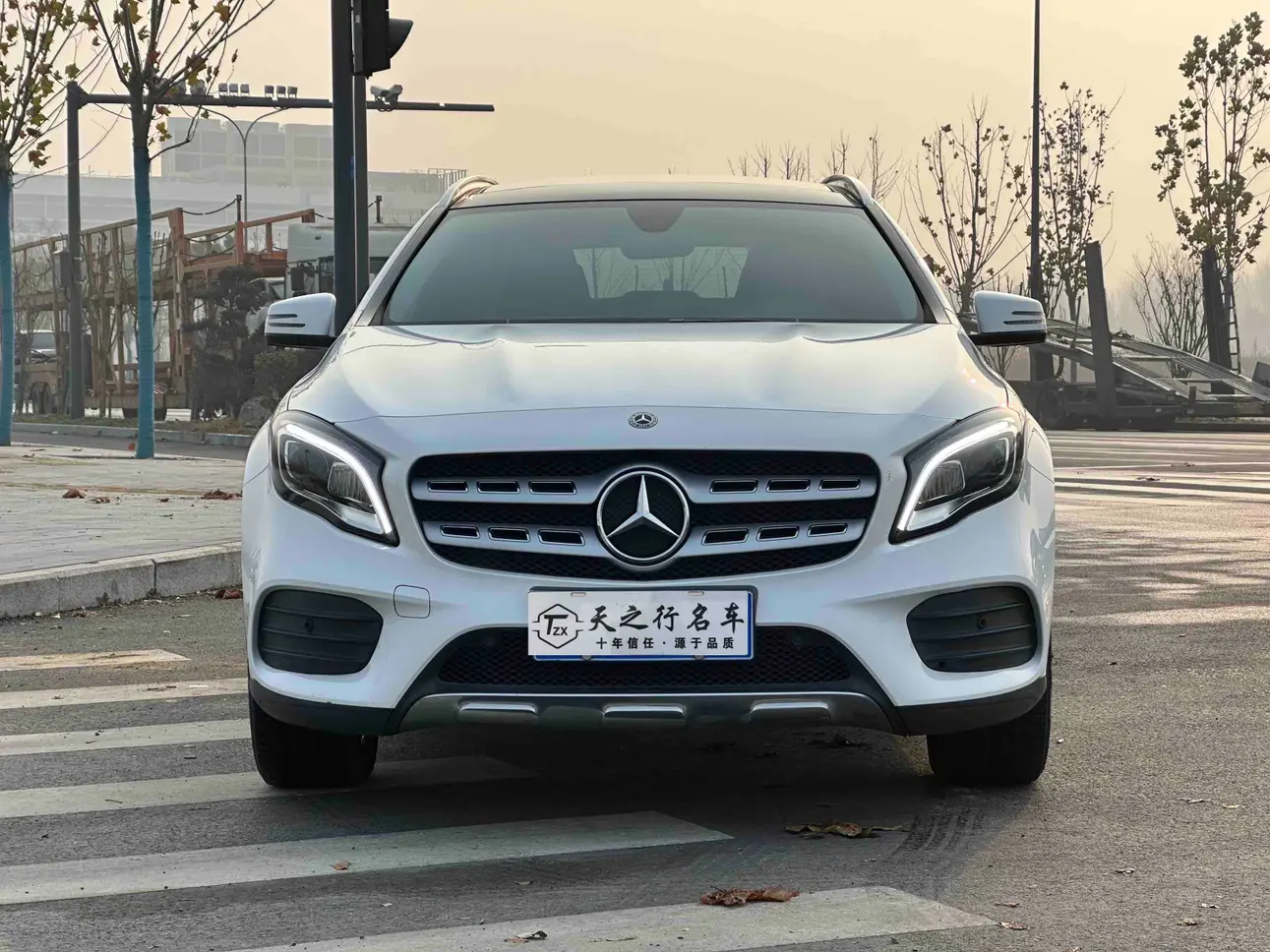 Mercedes-Benz GLA  из Китая