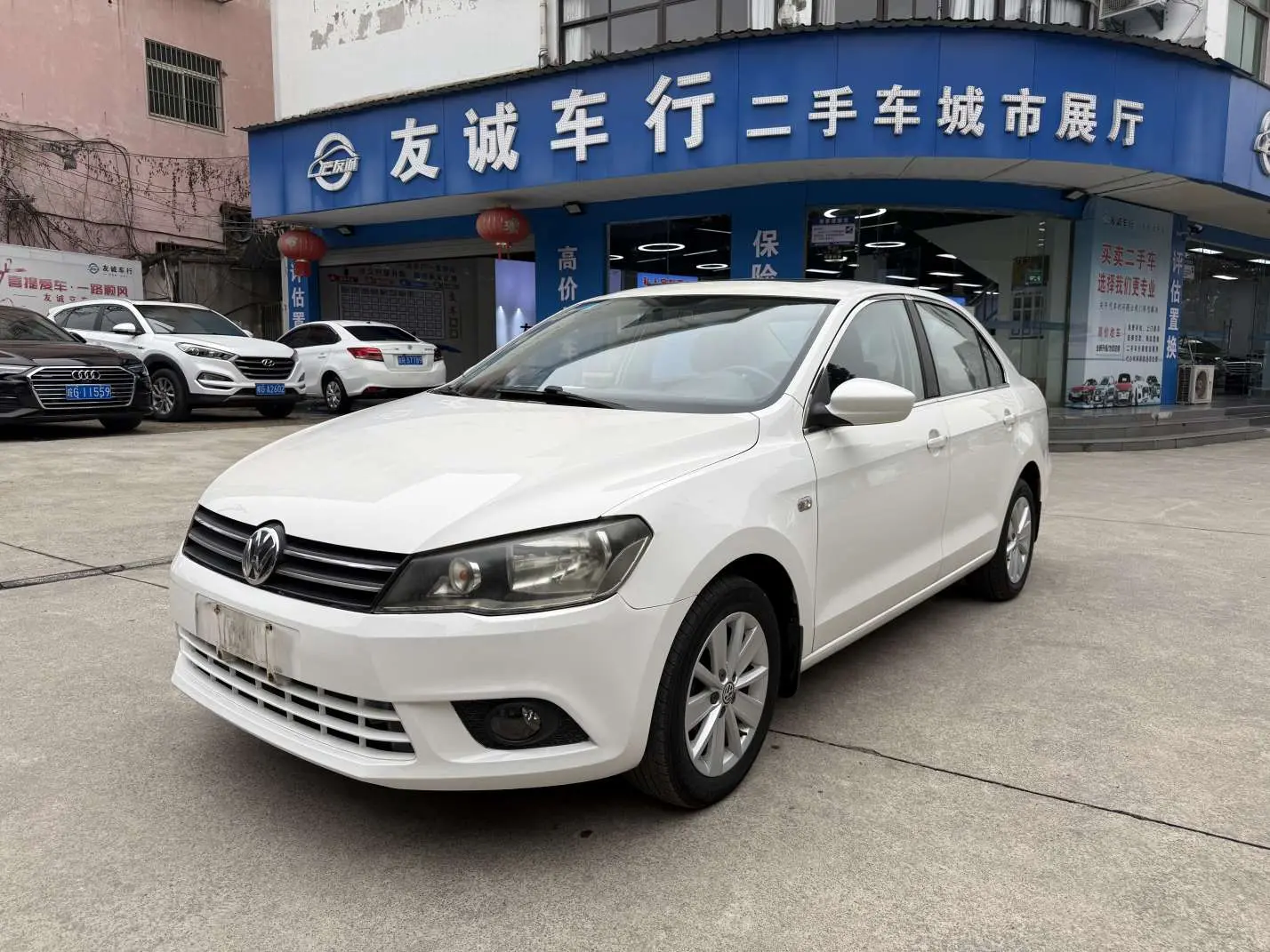 Volkswagen Jetta  из Китая