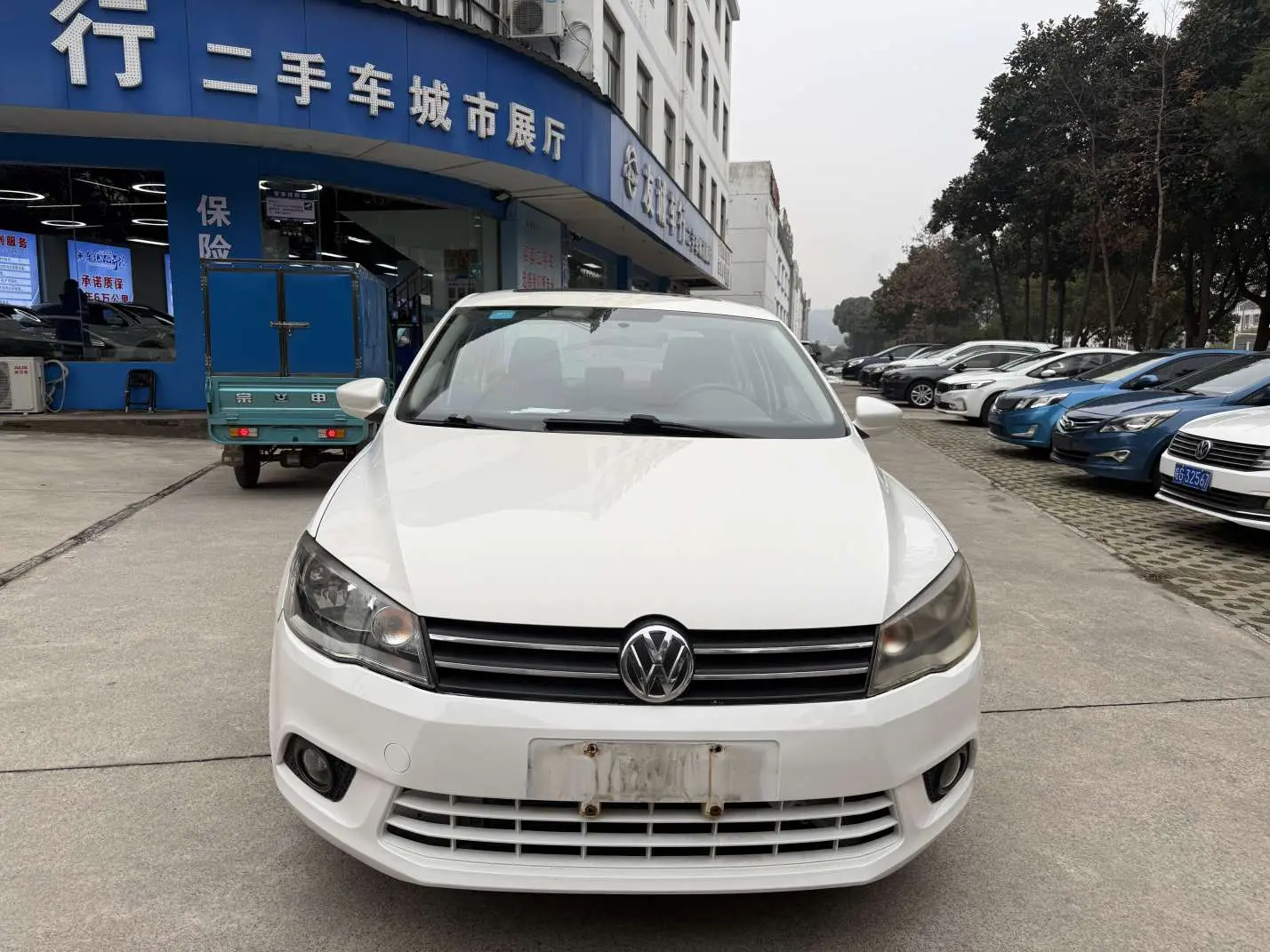 Volkswagen Jetta  из Китая