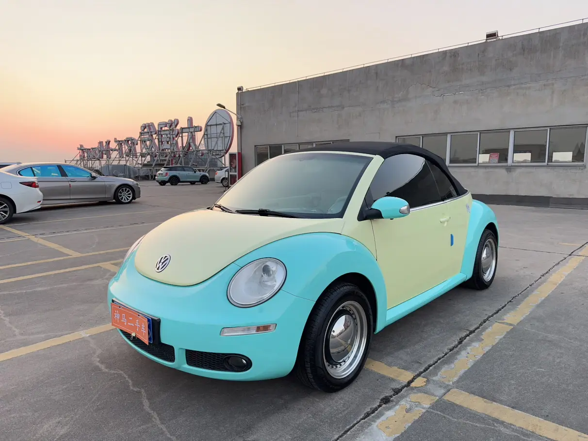 Volkswagen Beetle  из Китая