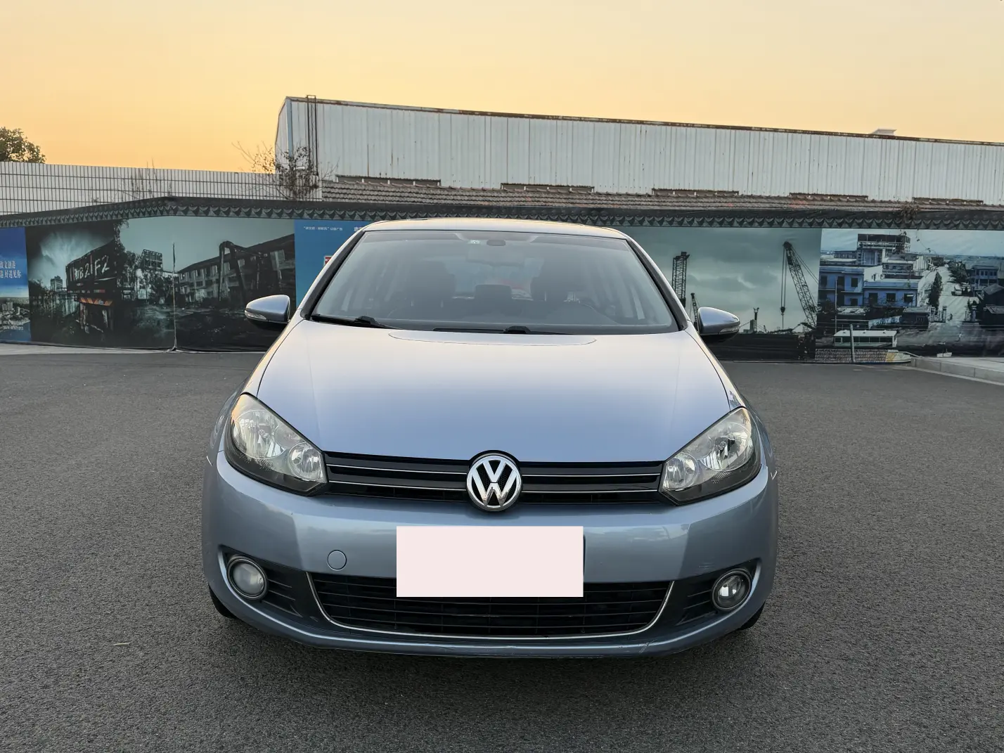 Volkswagen Golf  из Китая