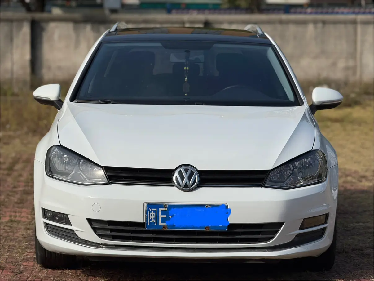 Volkswagen Golf  из Китая
