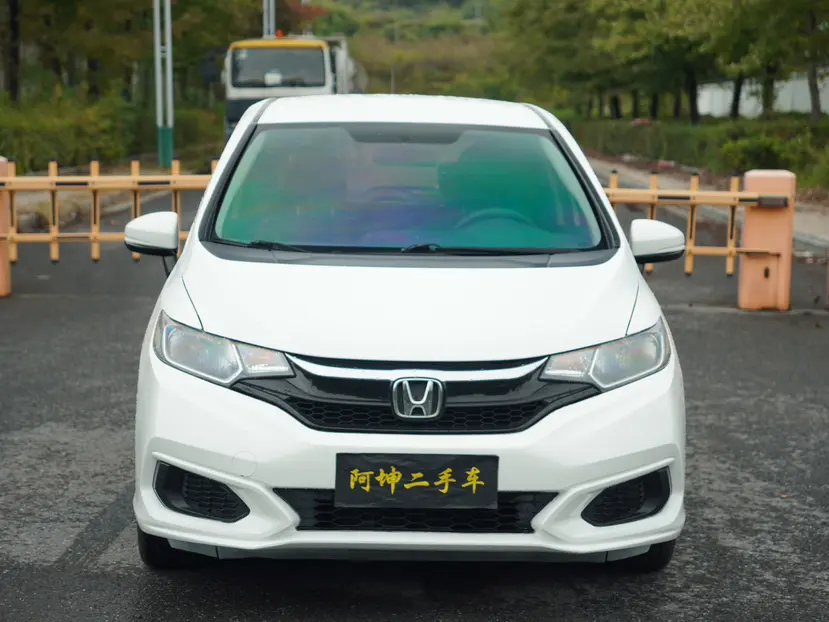 Honda Fit  из Китая