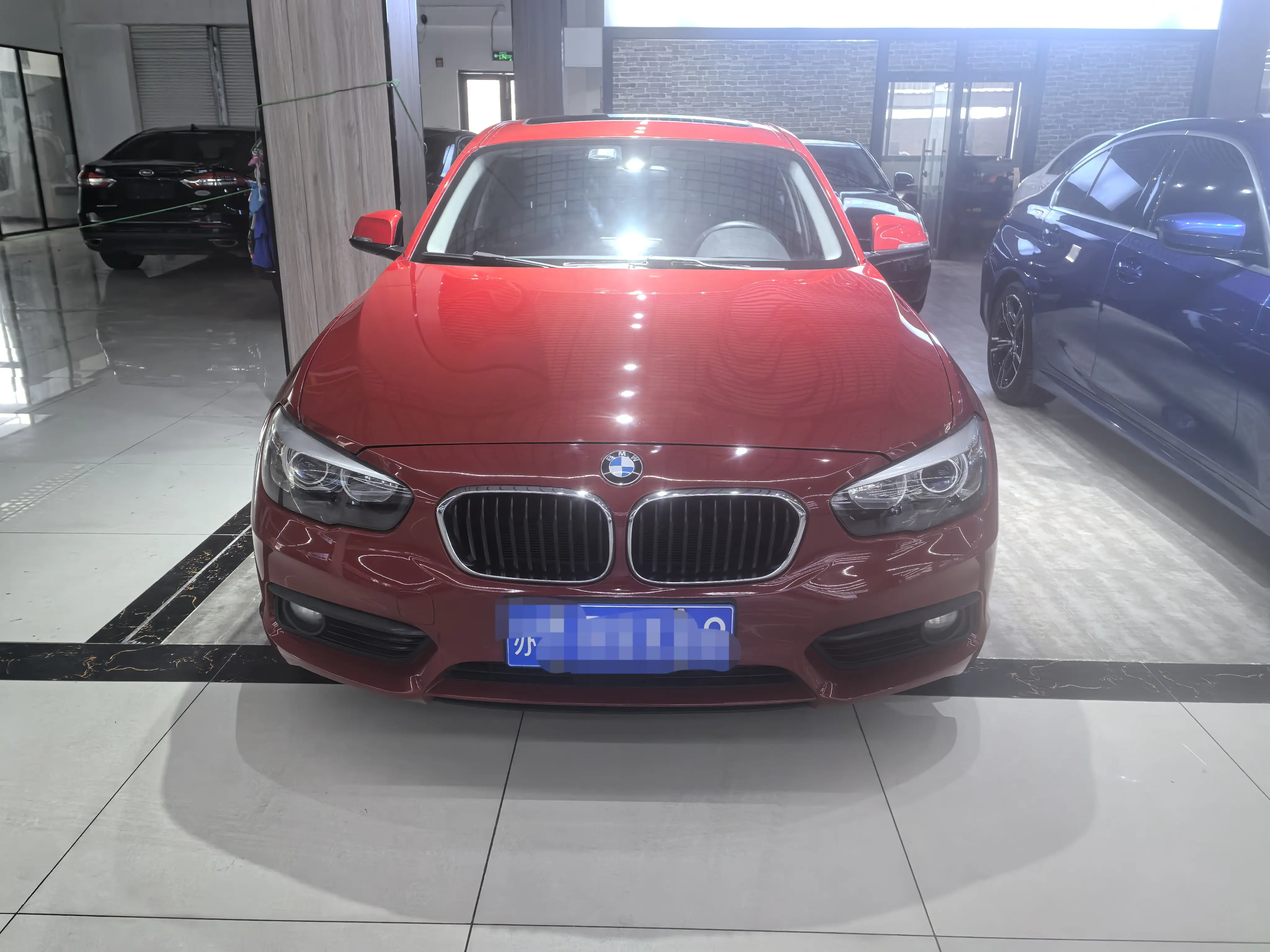 BMW 1 Series  из Китая