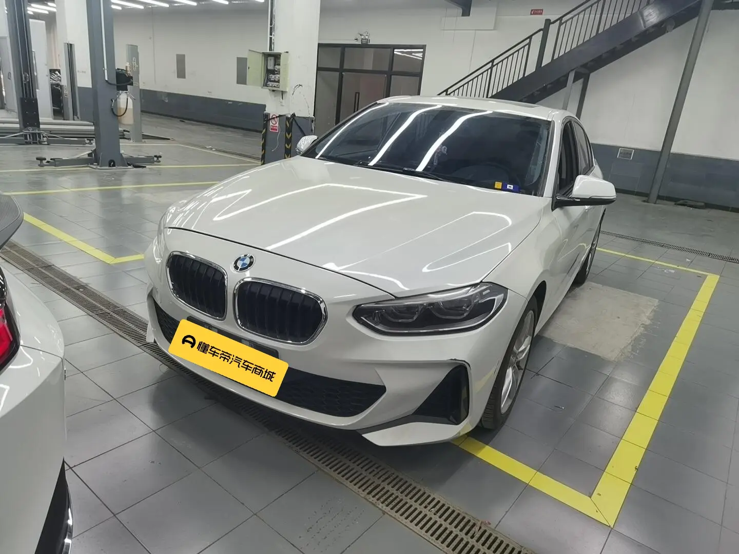 BMW 1 Series  из Китая