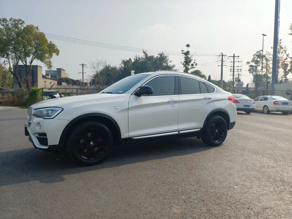 BMW X4  из Китая