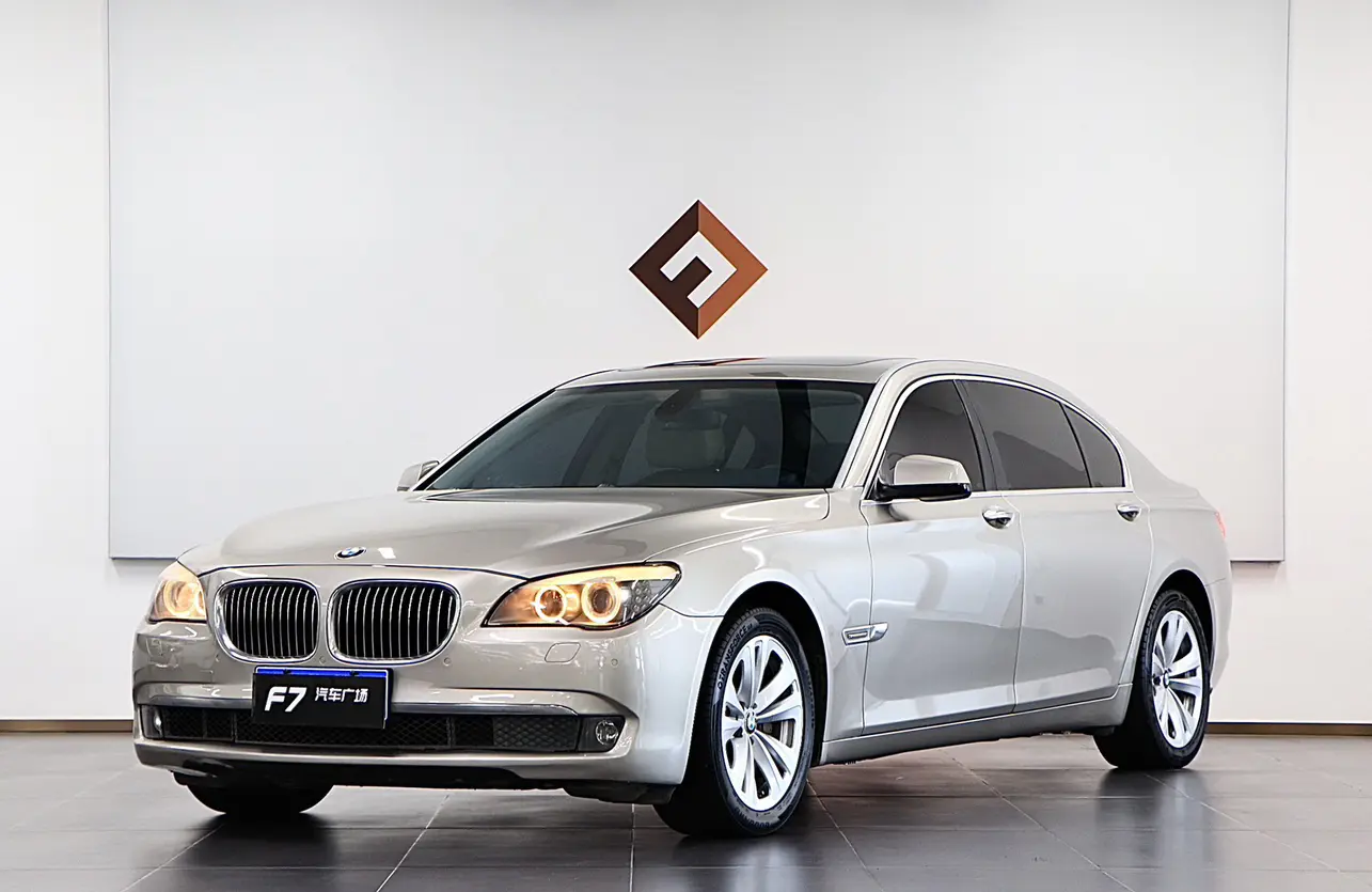 BMW 7 Series  из Китая