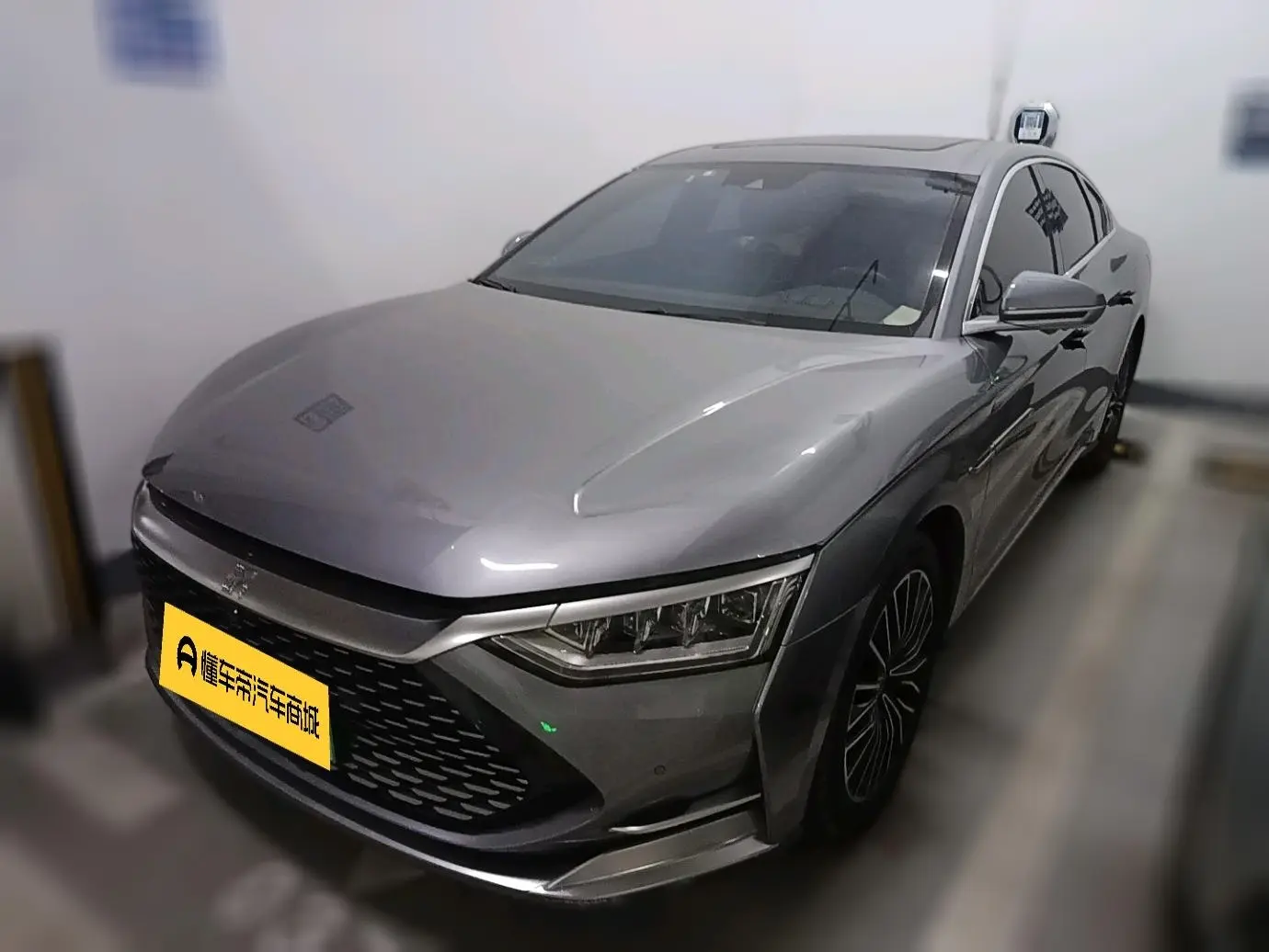 BYD HAN DM  из Китая