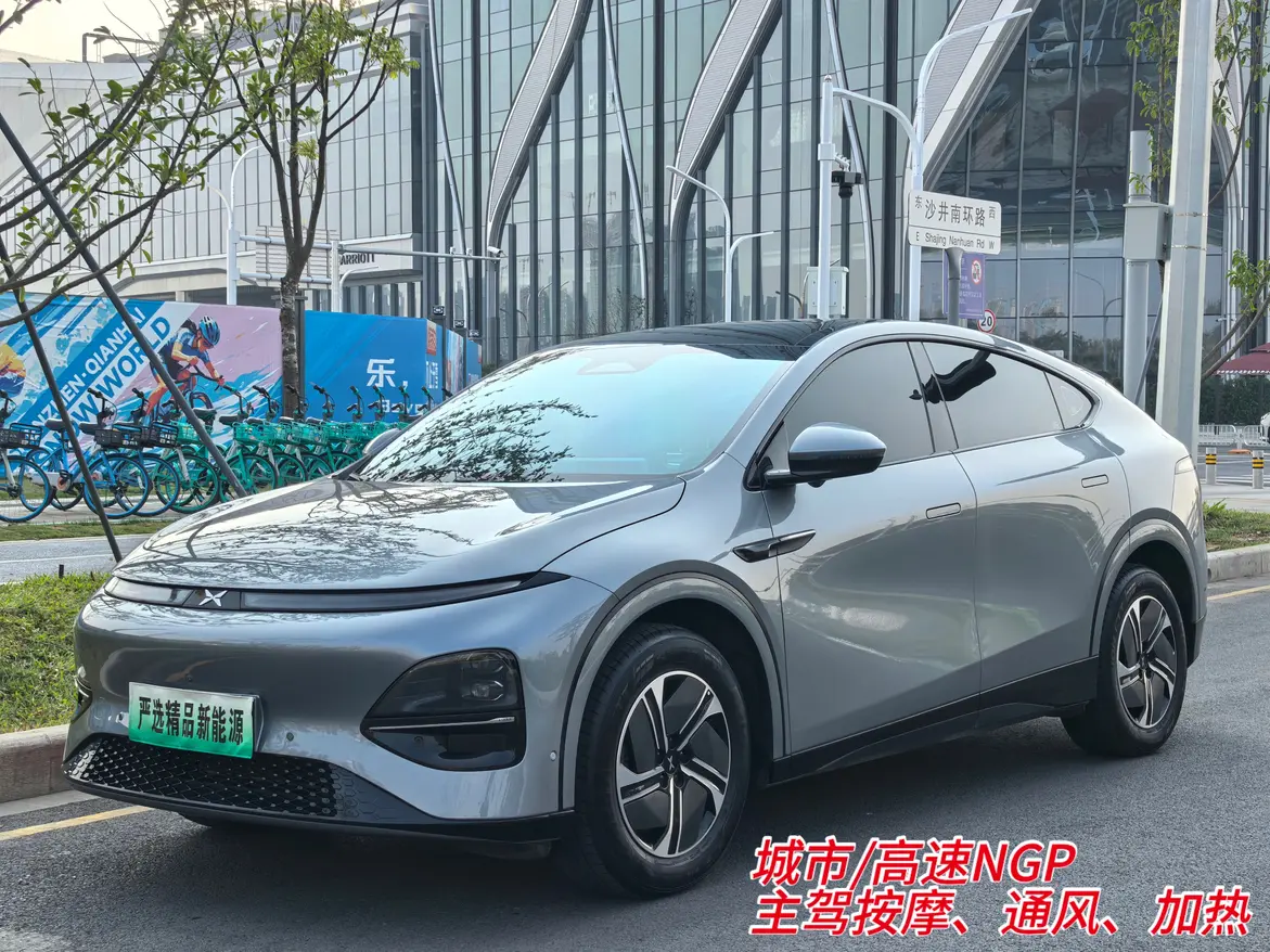 Xpeng G6  из Китая