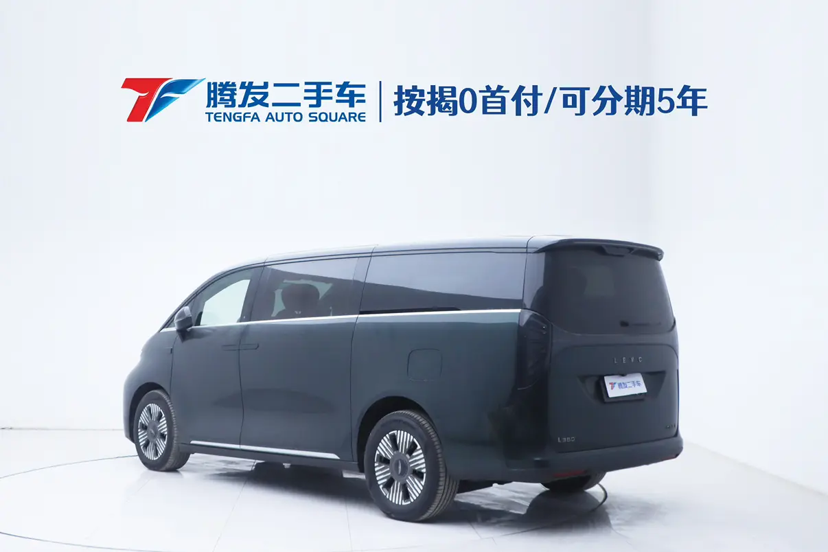 Geely Yizhen L380  из Китая