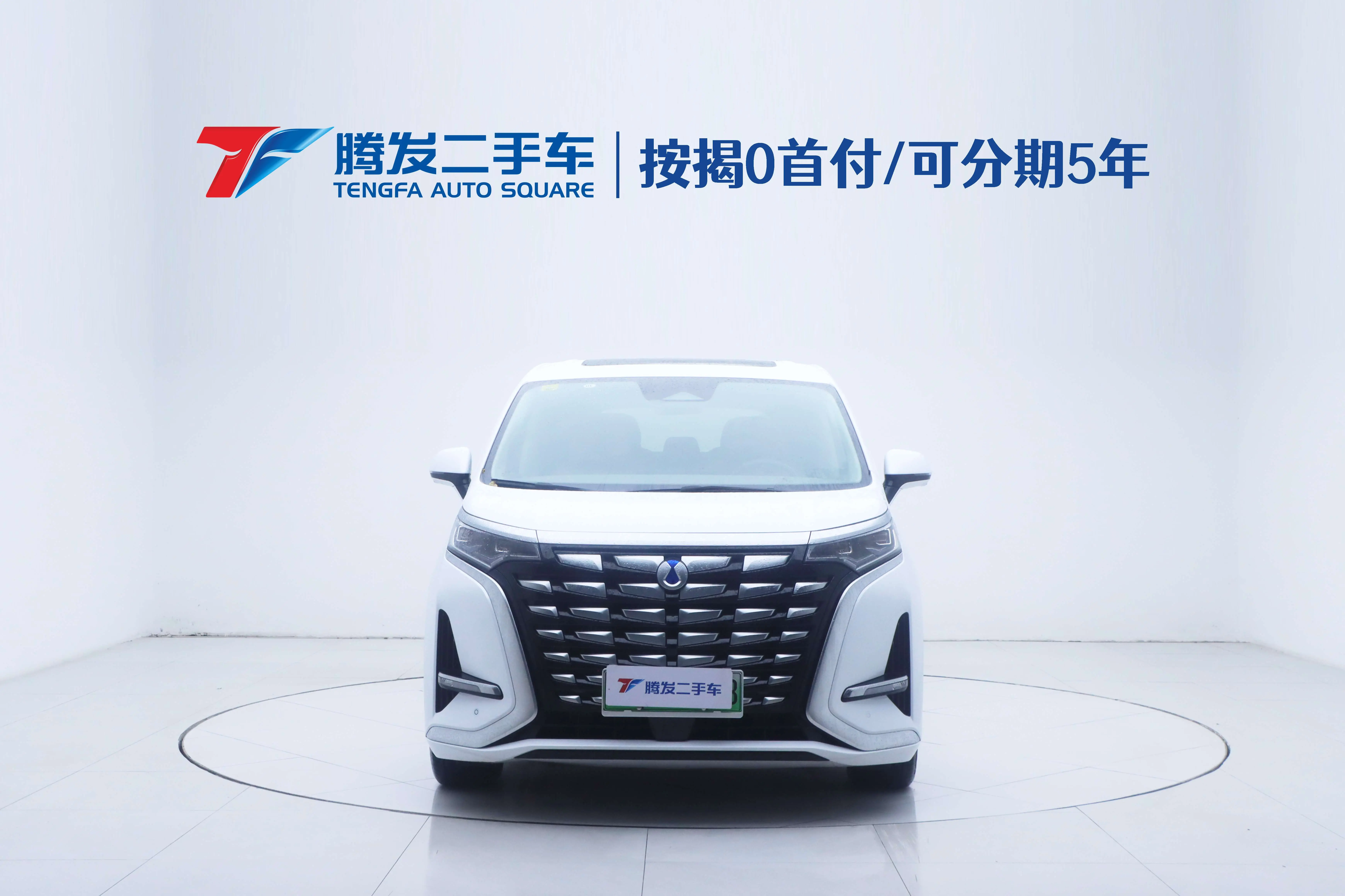 Denza D9 DM  из Китая