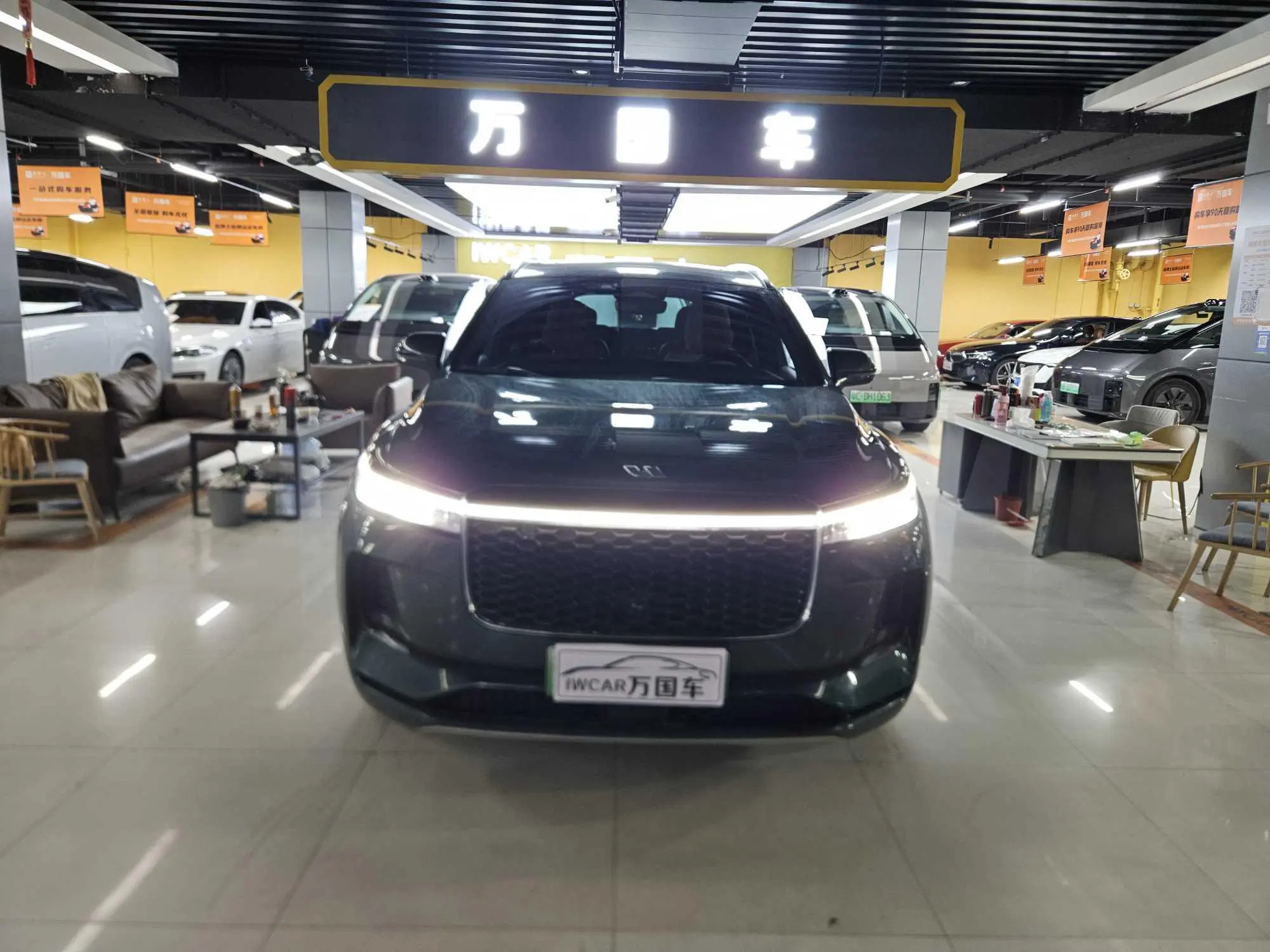 Li ONE (Ideal ONE)  из Китая