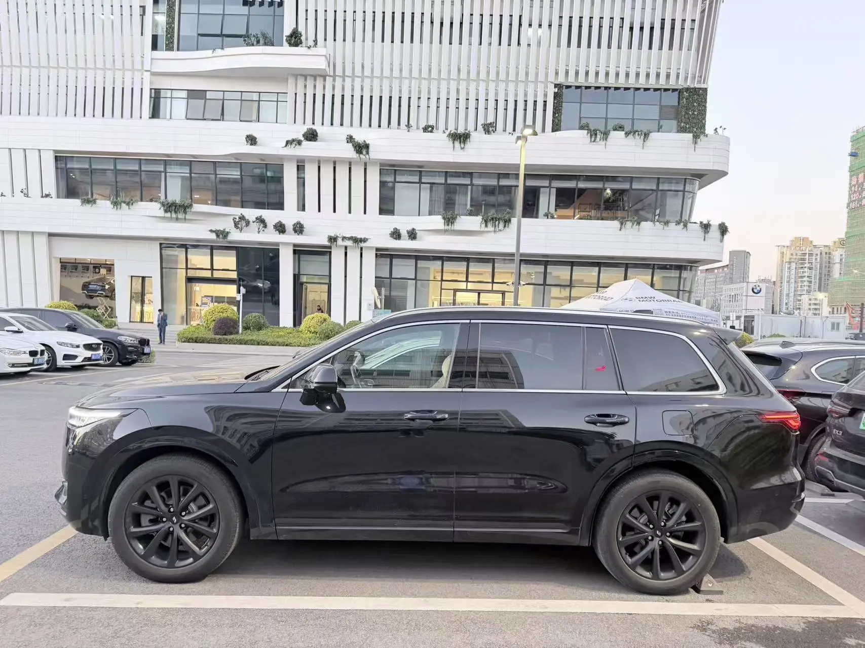 Li ONE (Ideal ONE)  из Китая