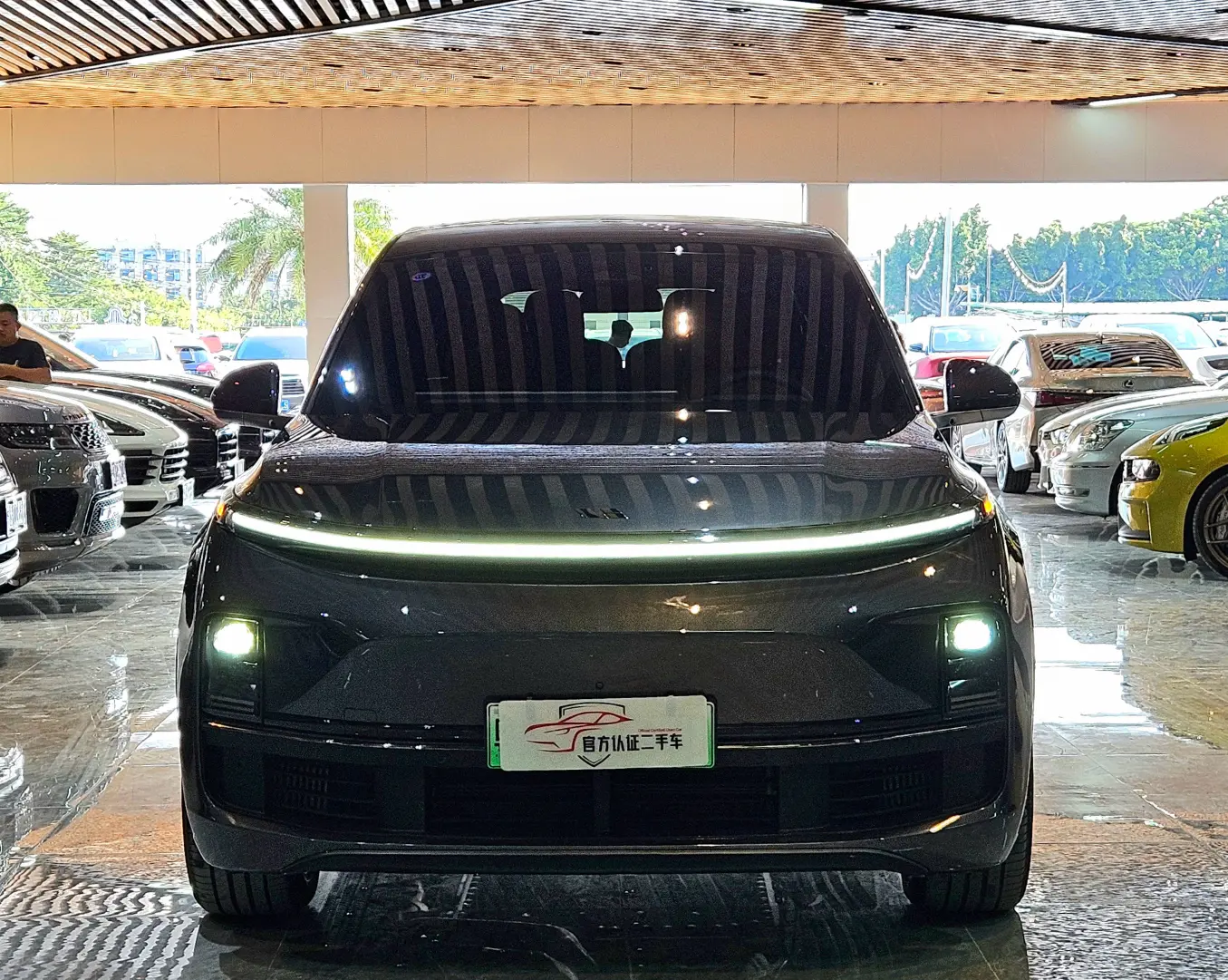 Li L8 (Ideal L8)  из Китая