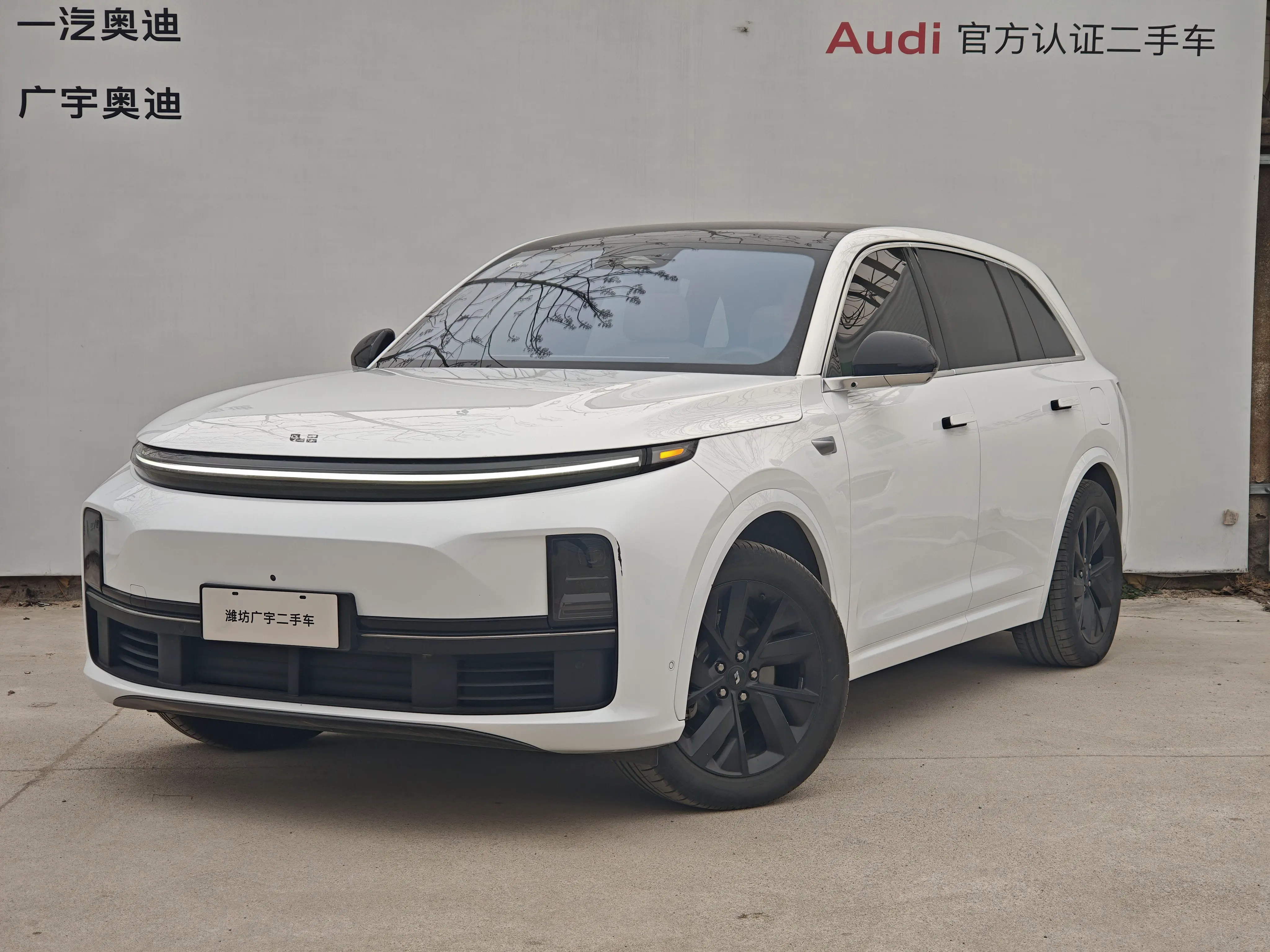 Li L7 (Ideal L7)  из Китая