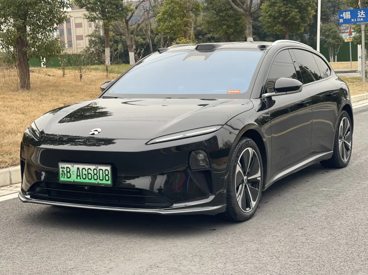NIO ET5T  из Китая