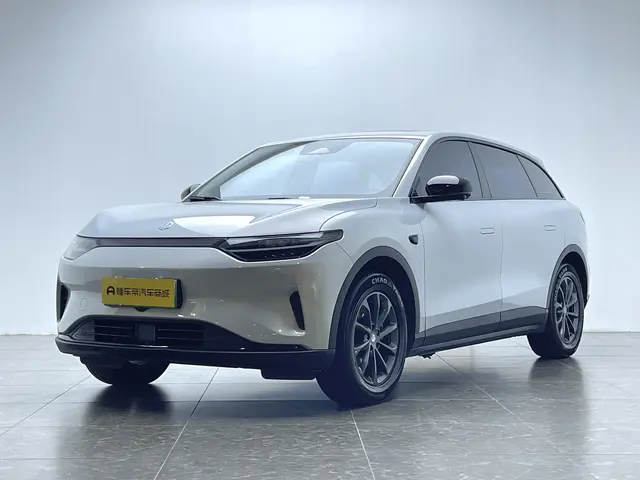 Leapmotor Zero running C11  из Китая