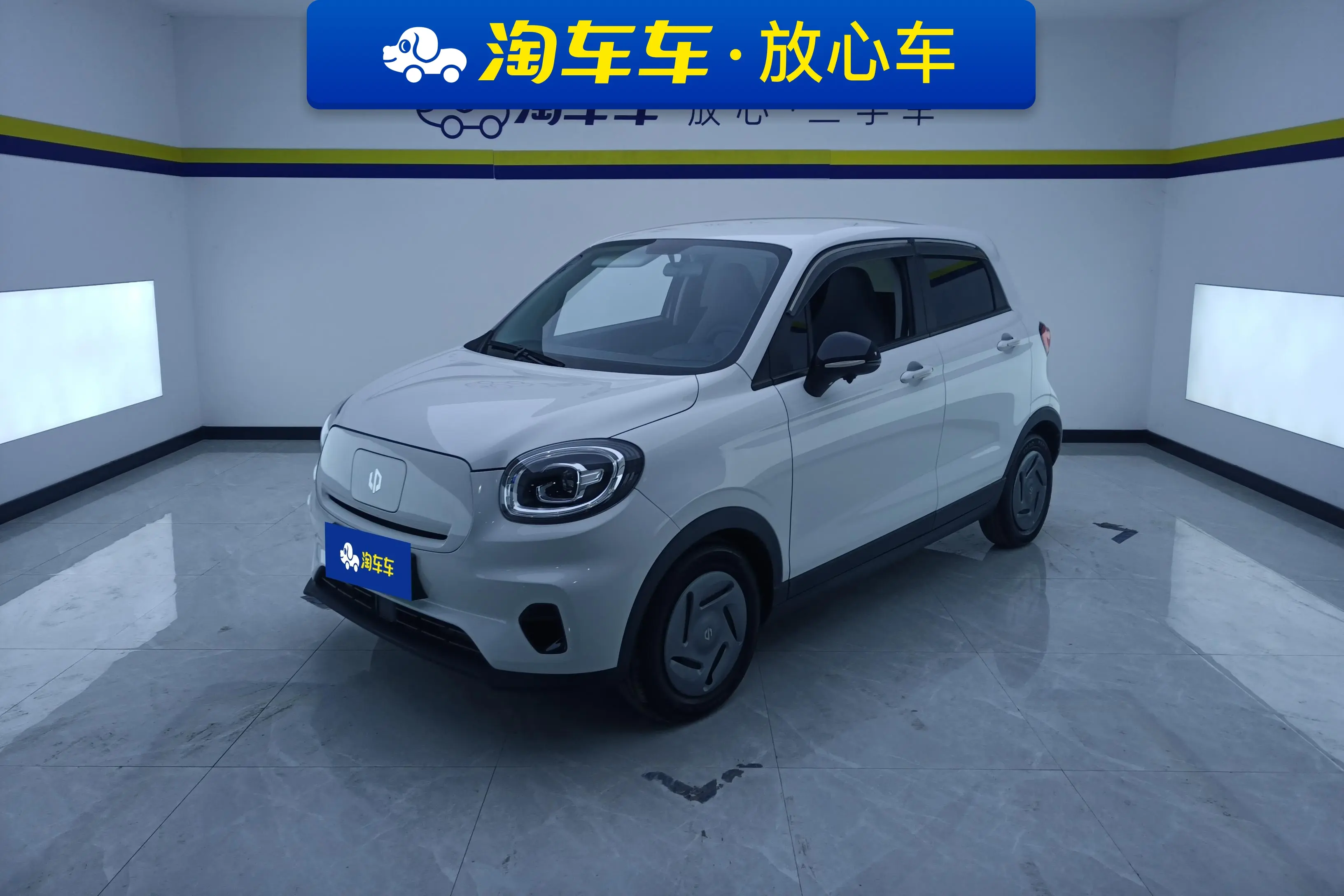 Leapmotor Zero running T03  из Китая