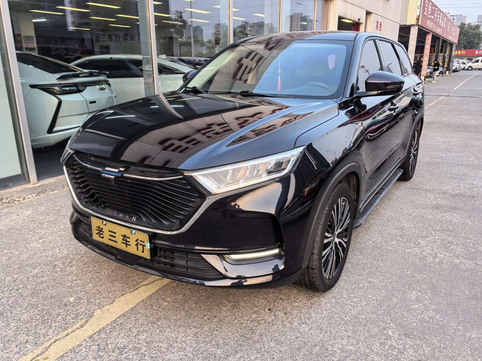 Oshan Changan Auchan X7  из Китая