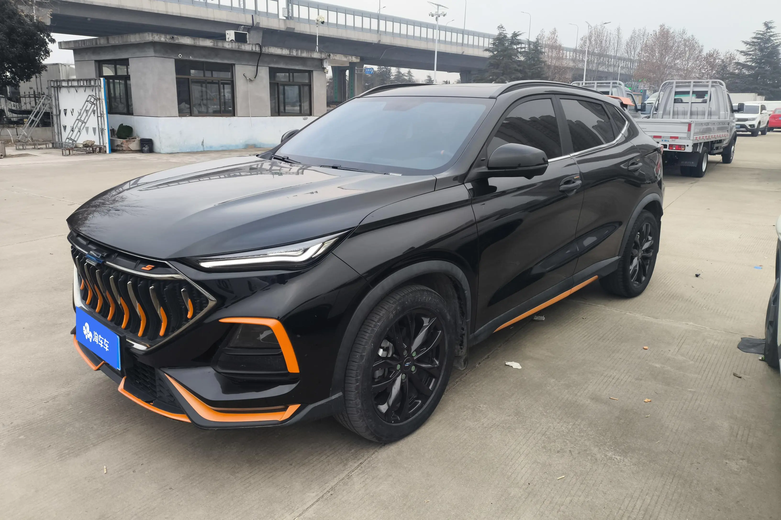 Oshan Changan Auchan X5  из Китая