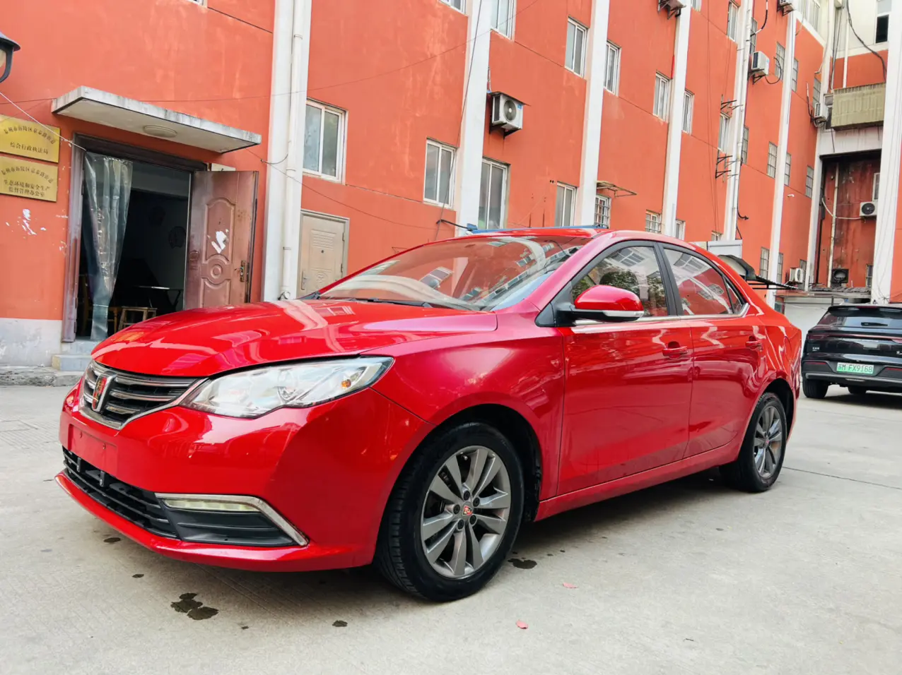 Roewe 360  из Китая