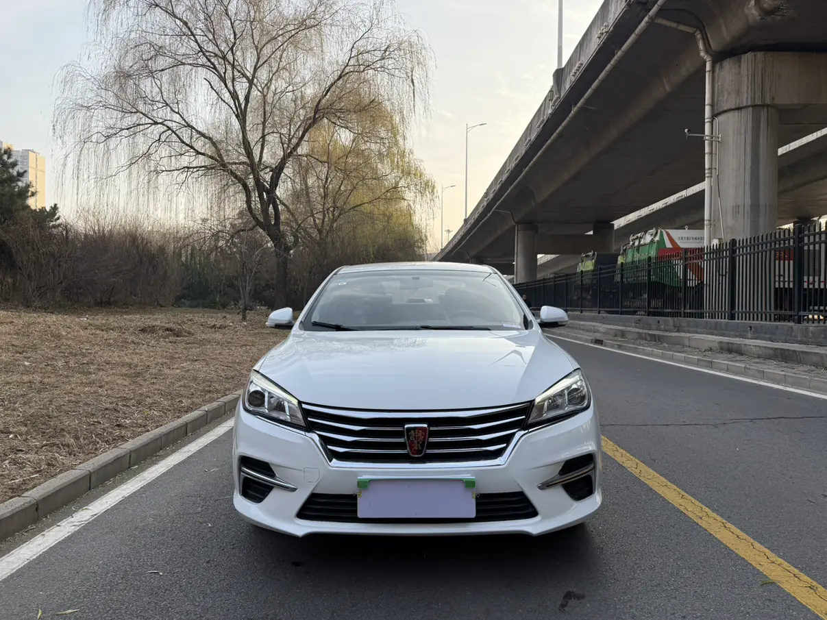 Roewe 360  из Китая
