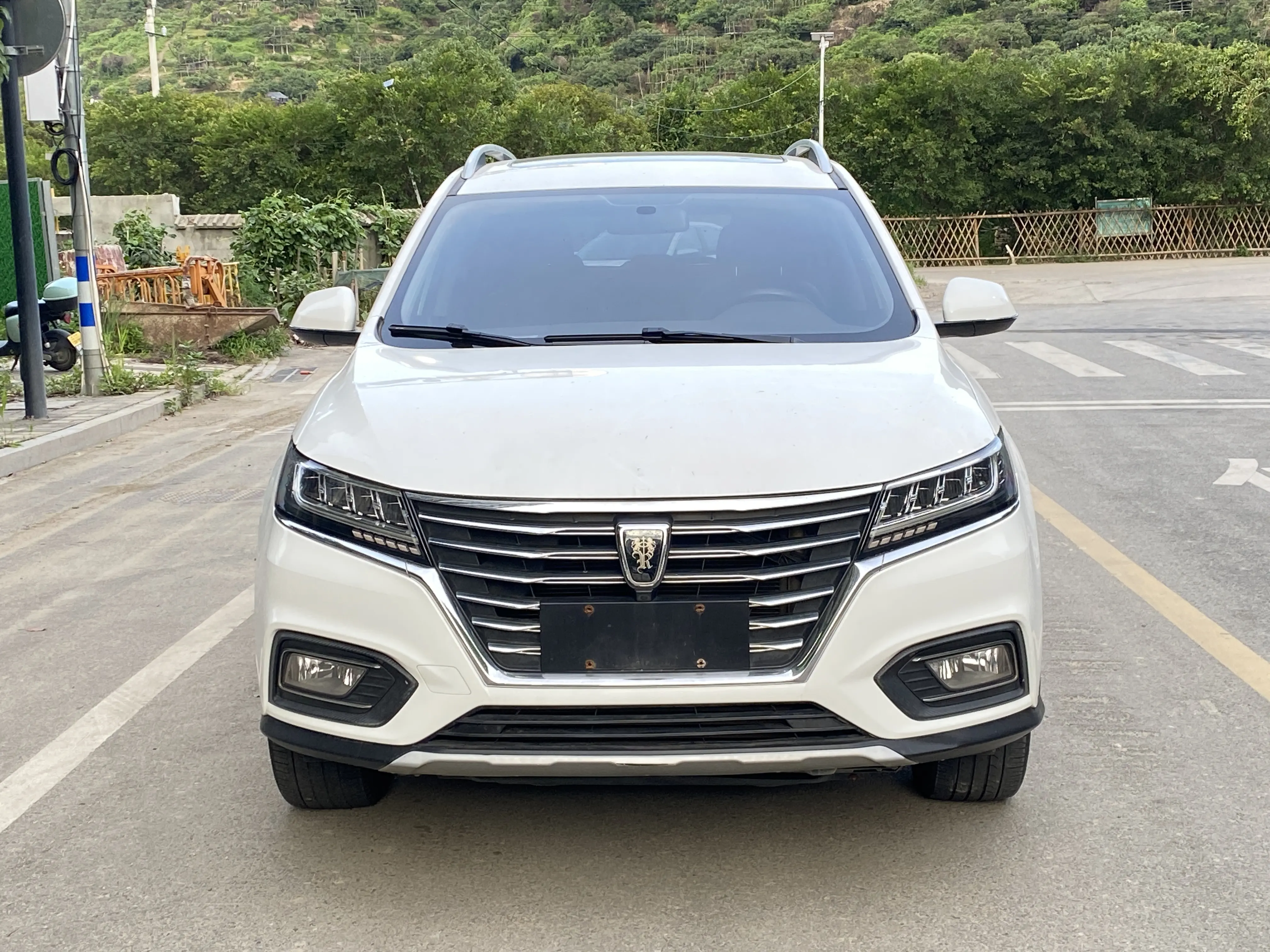 Roewe RX5  из Китая