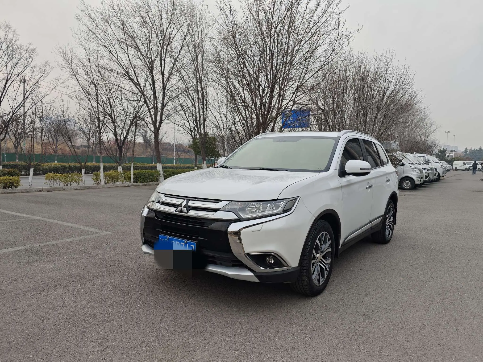 Mitsubishi Outlander  из Китая