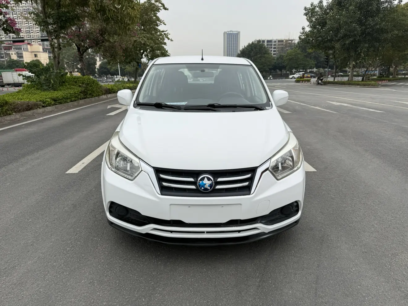 Kai Chen Venucia R50  из Китая