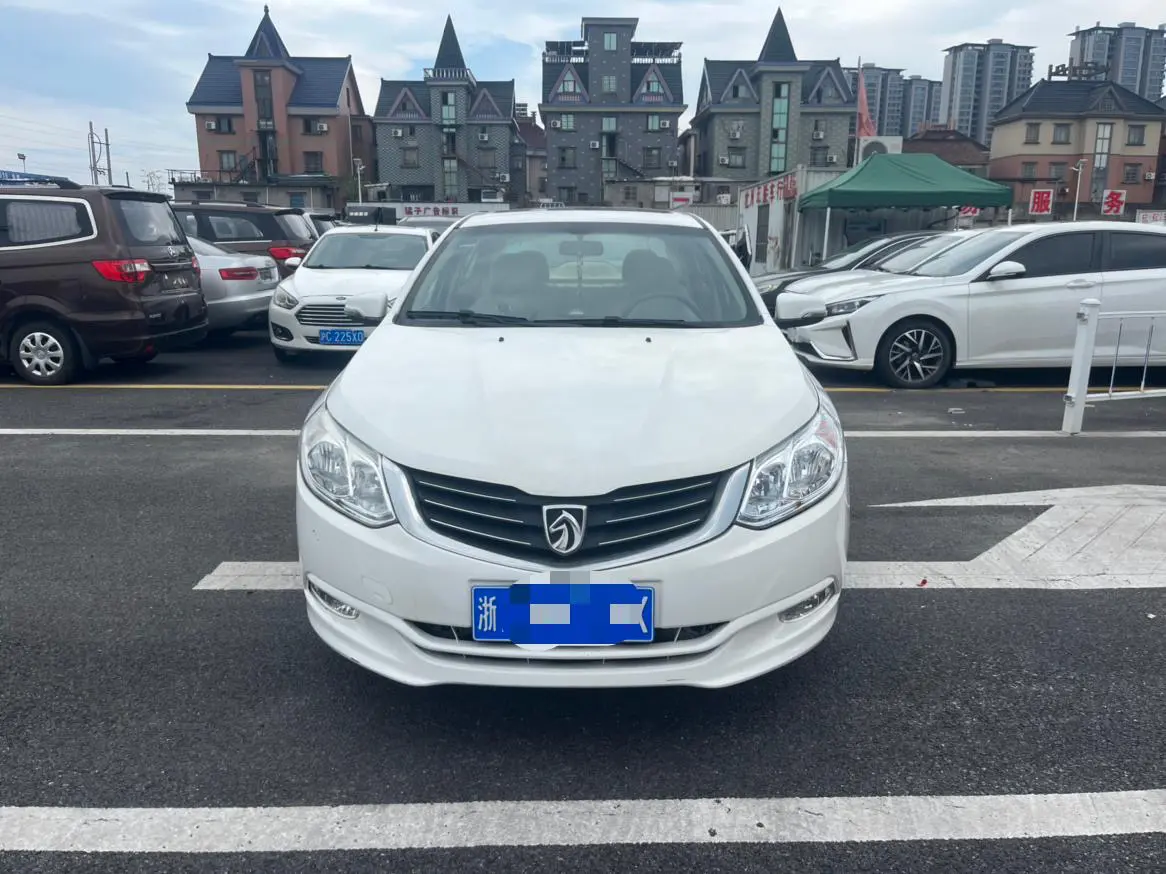 Baojun 630  из Китая