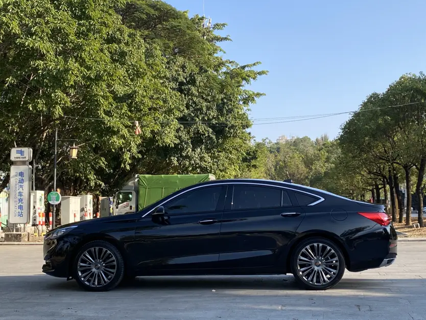 Hongqi H5 classic  из Китая