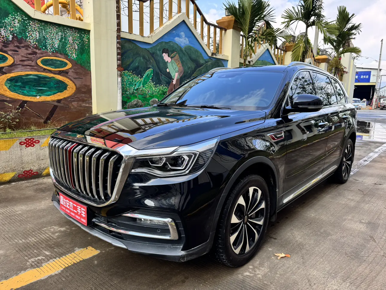 Hongqi HS7  из Китая