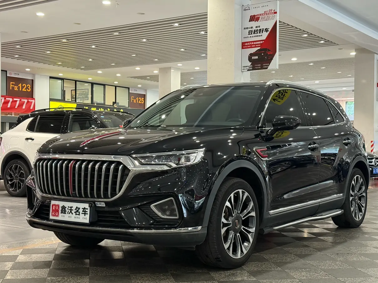 Hongqi HS5  из Китая