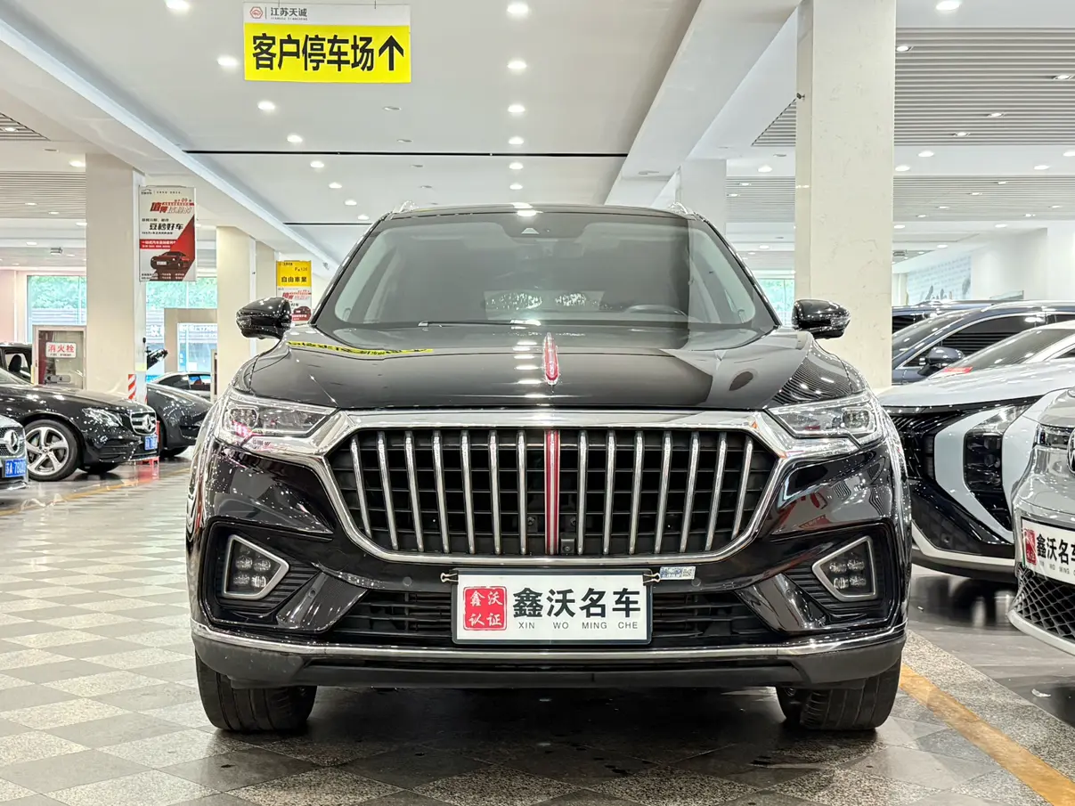 Hongqi HS5  из Китая