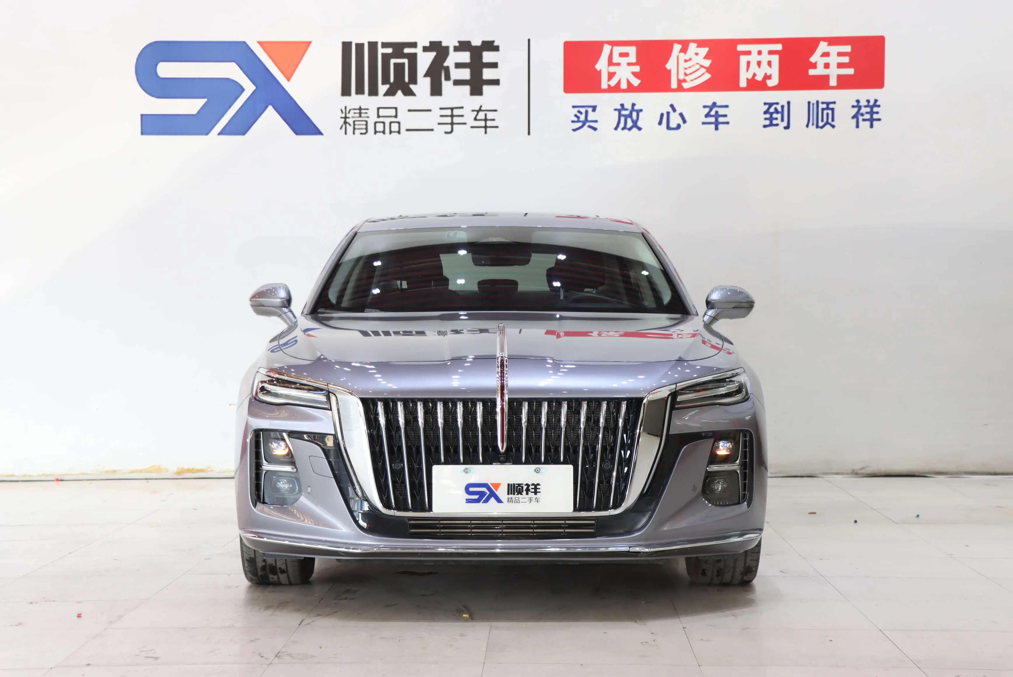 Hongqi H5  из Китая