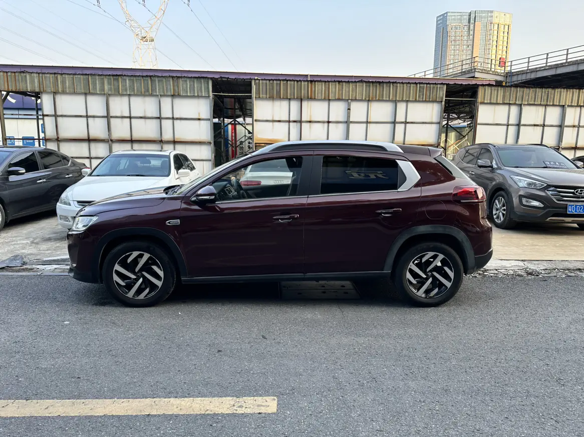 Citroën C3-XR  из Китая