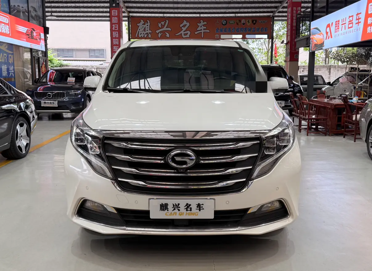 GAC Trumpchi M8  из Китая