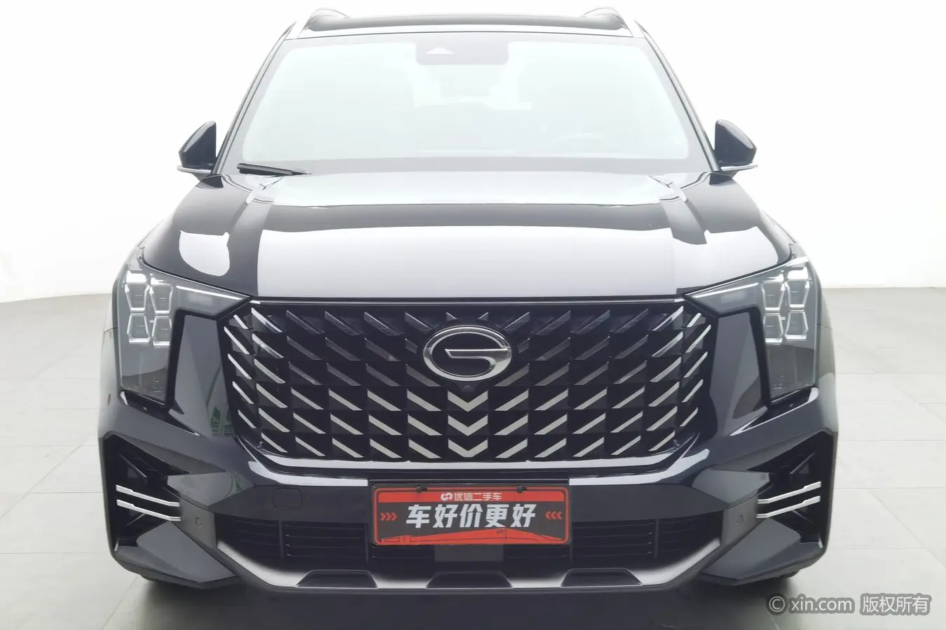 GAC Trumpchi GS8  из Китая
