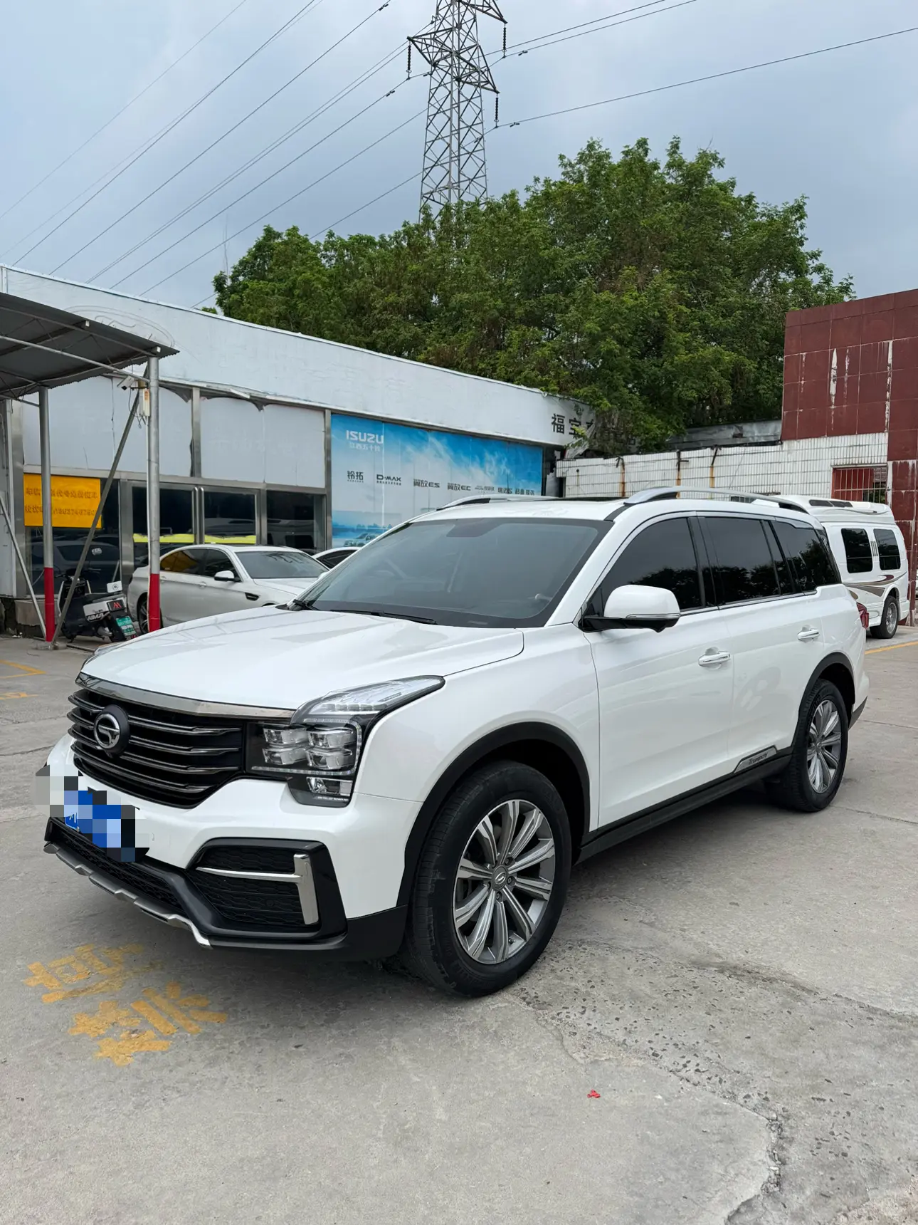GAC Trumpchi GS8  из Китая