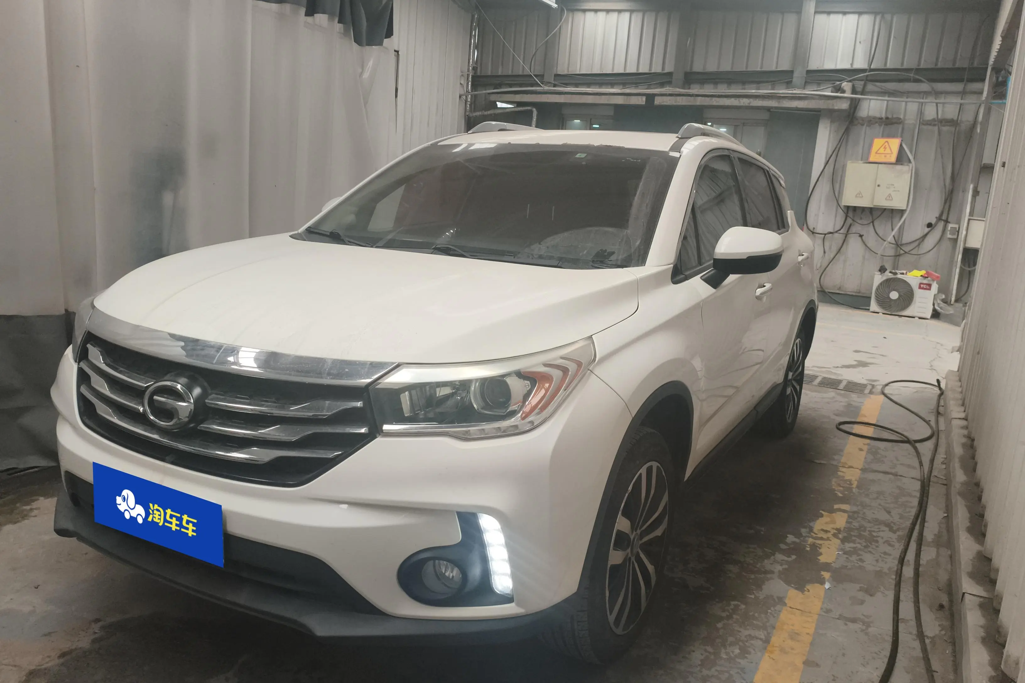 GAC Trumpchi GS4  из Китая