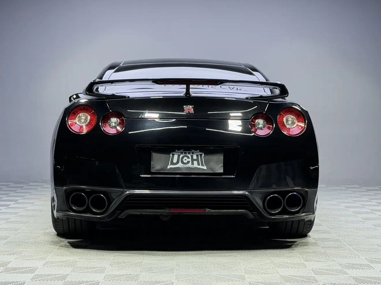 Nissan GT-R  из Китая