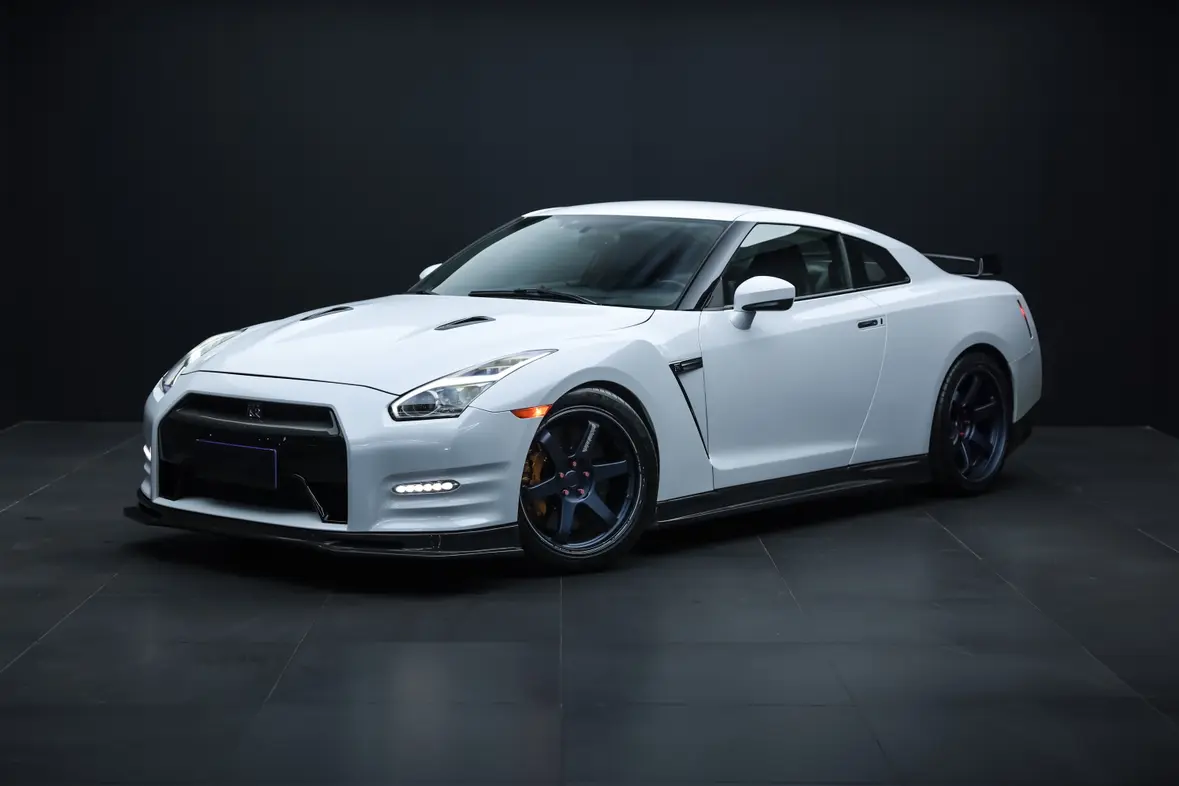 Nissan GT-R  из Китая