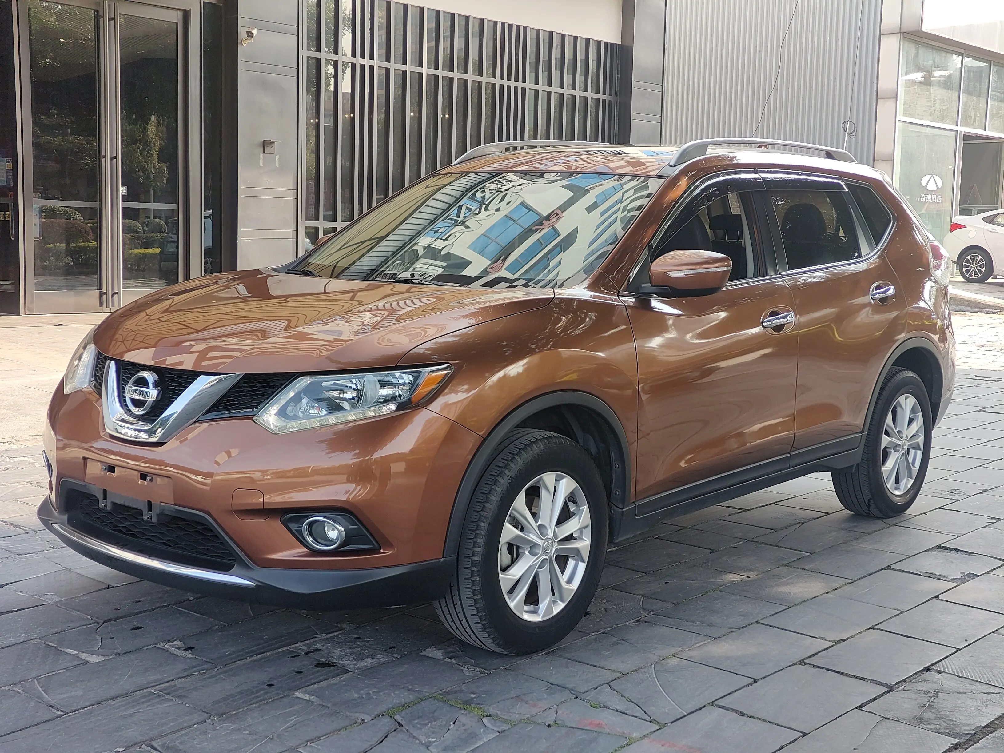 Nissan X-Trail (Qijun)  из Китая