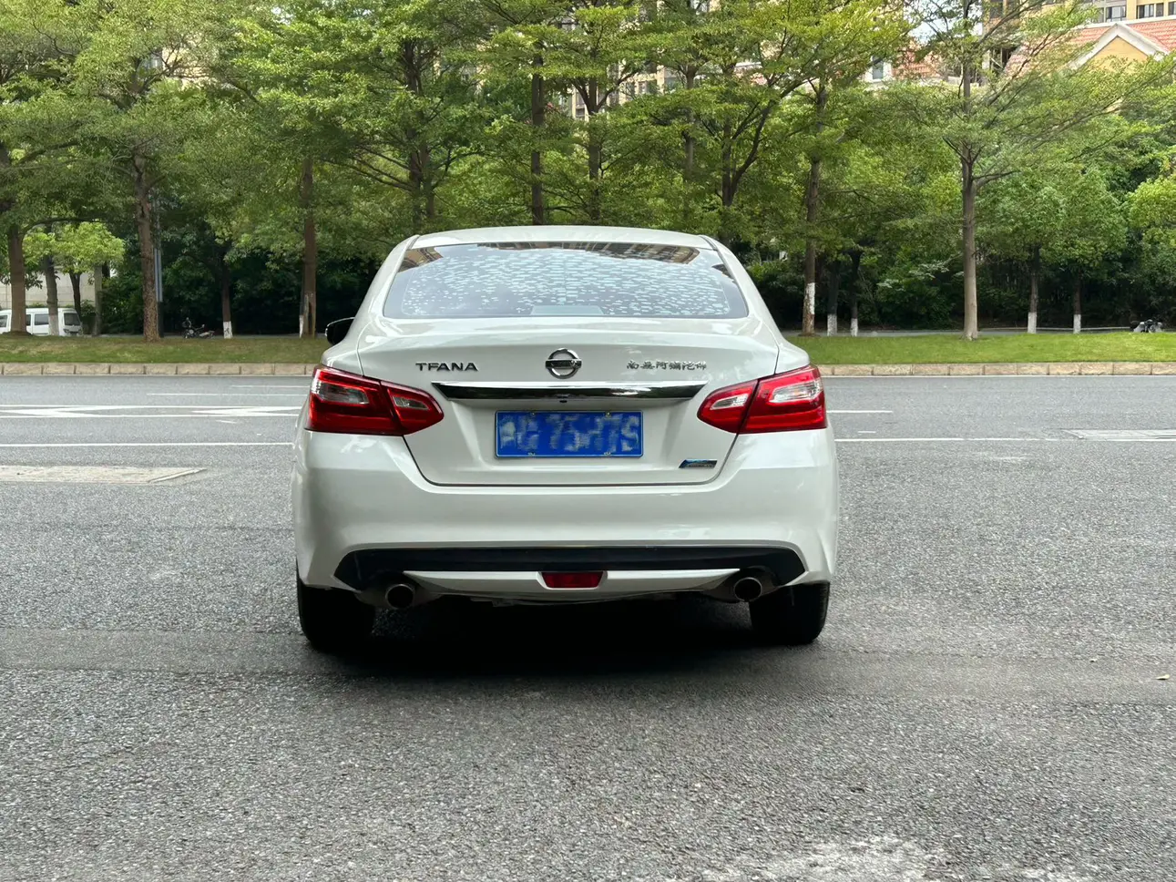 Nissan Altima (Teana)  из Китая