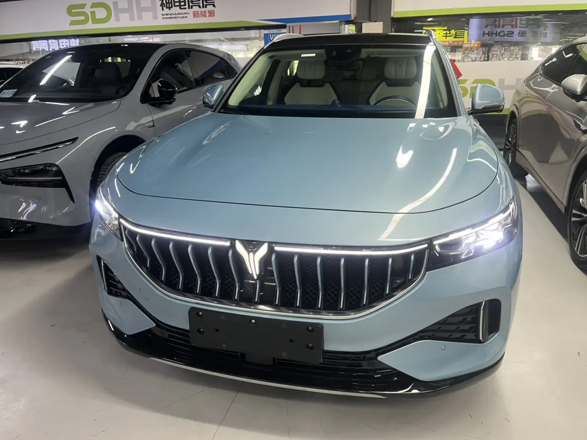 Voyah Lantu FREE  из Китая