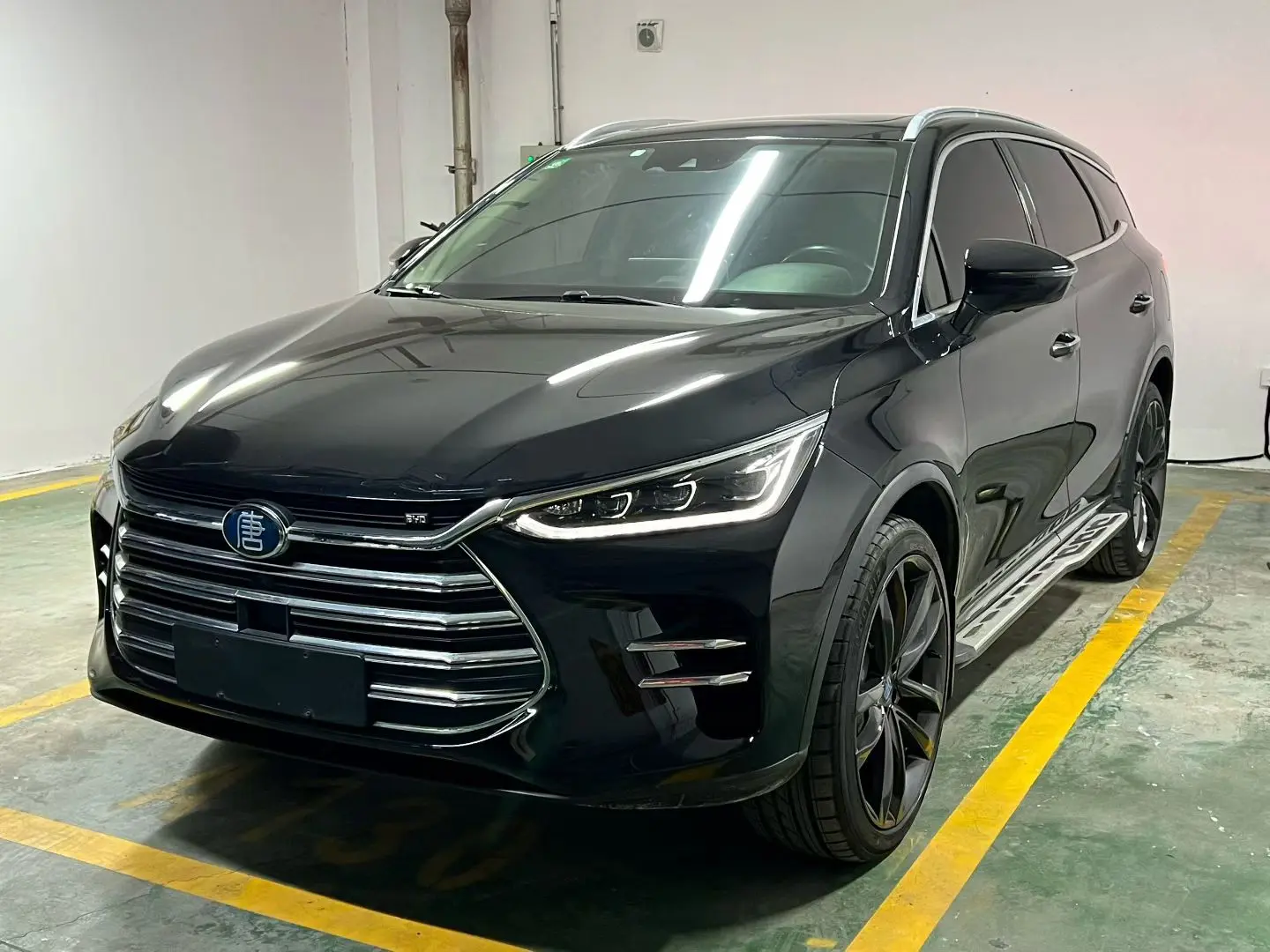 BYD Tang DM  из Китая